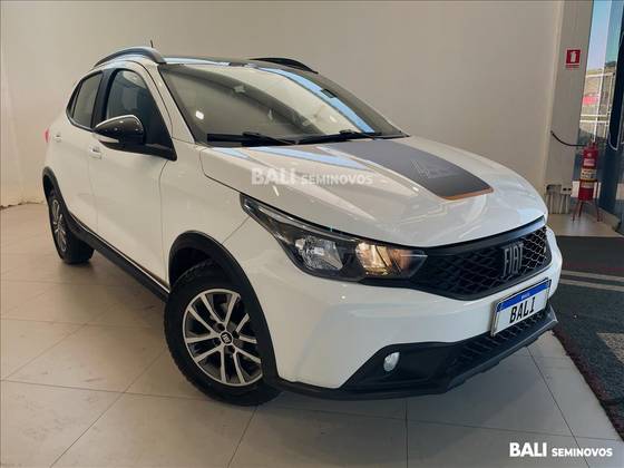FIAT ARGO 1.3 FIREFLY FLEX TREKKING CVT FIAT ARGO 1.3 FIREFLY FLEX TREKKING CVT